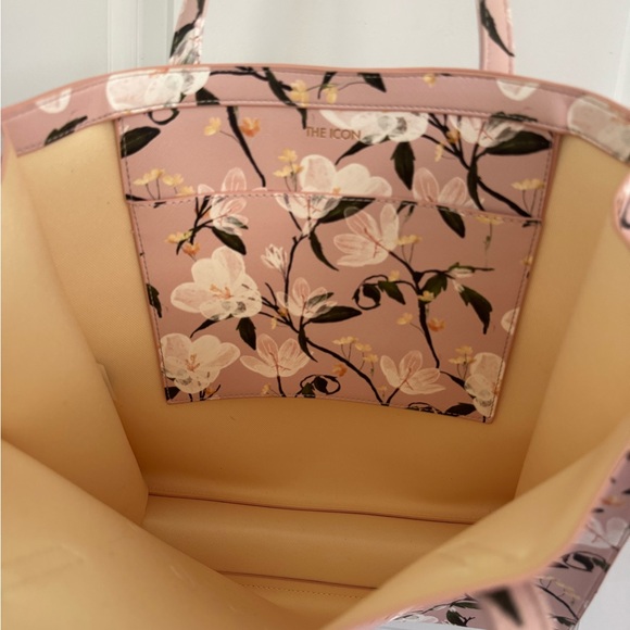 Ted Baker London The Icon Pink Floral Tote - Picture 13 of 15
